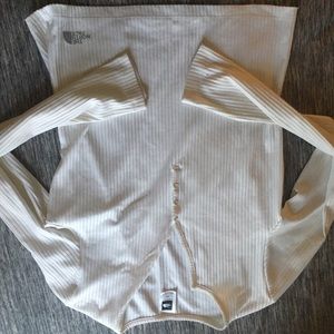 North face long sleeve tee